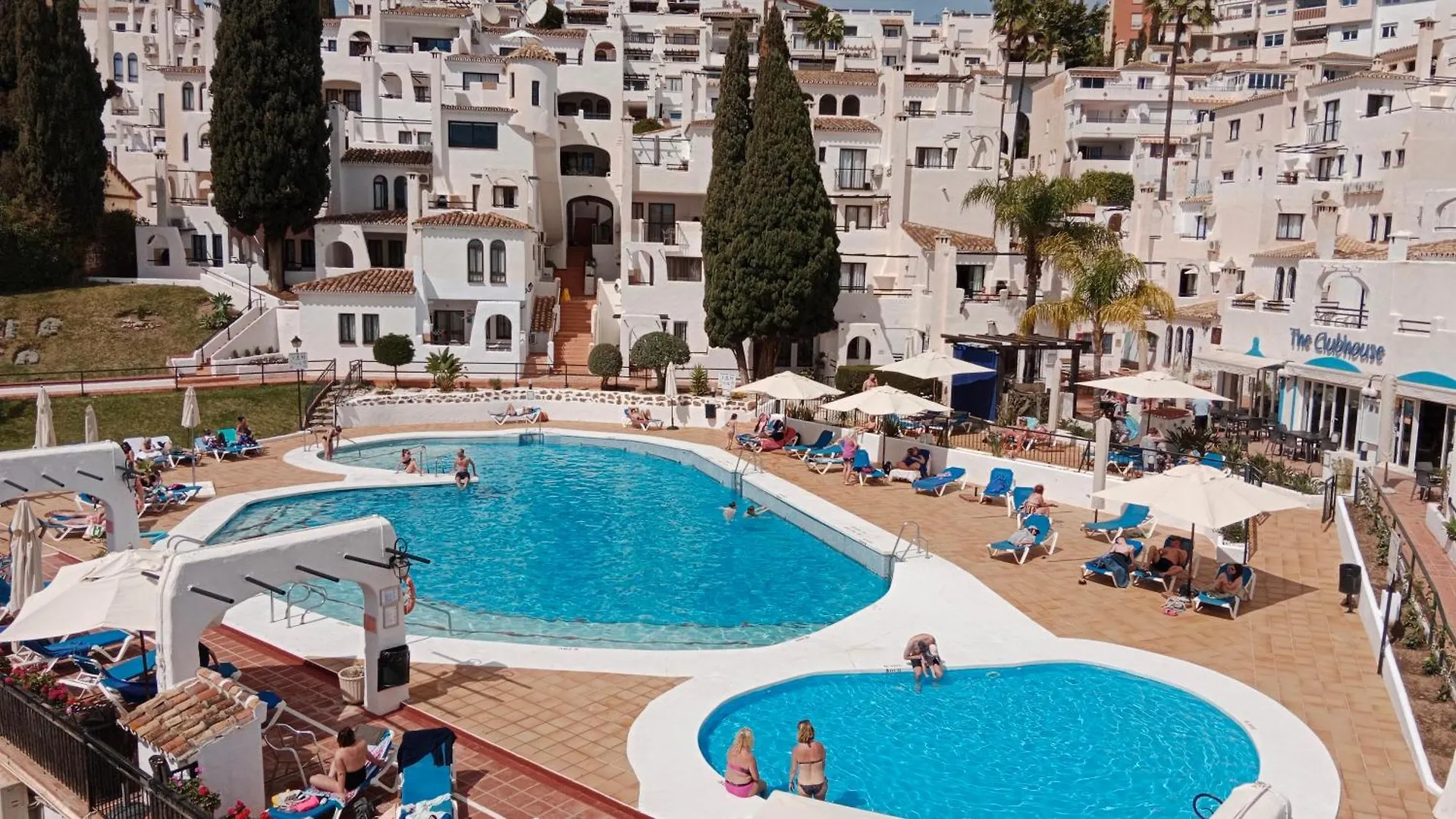 Apartahotel Pueblo Evita Premium Suites Benalmádena España